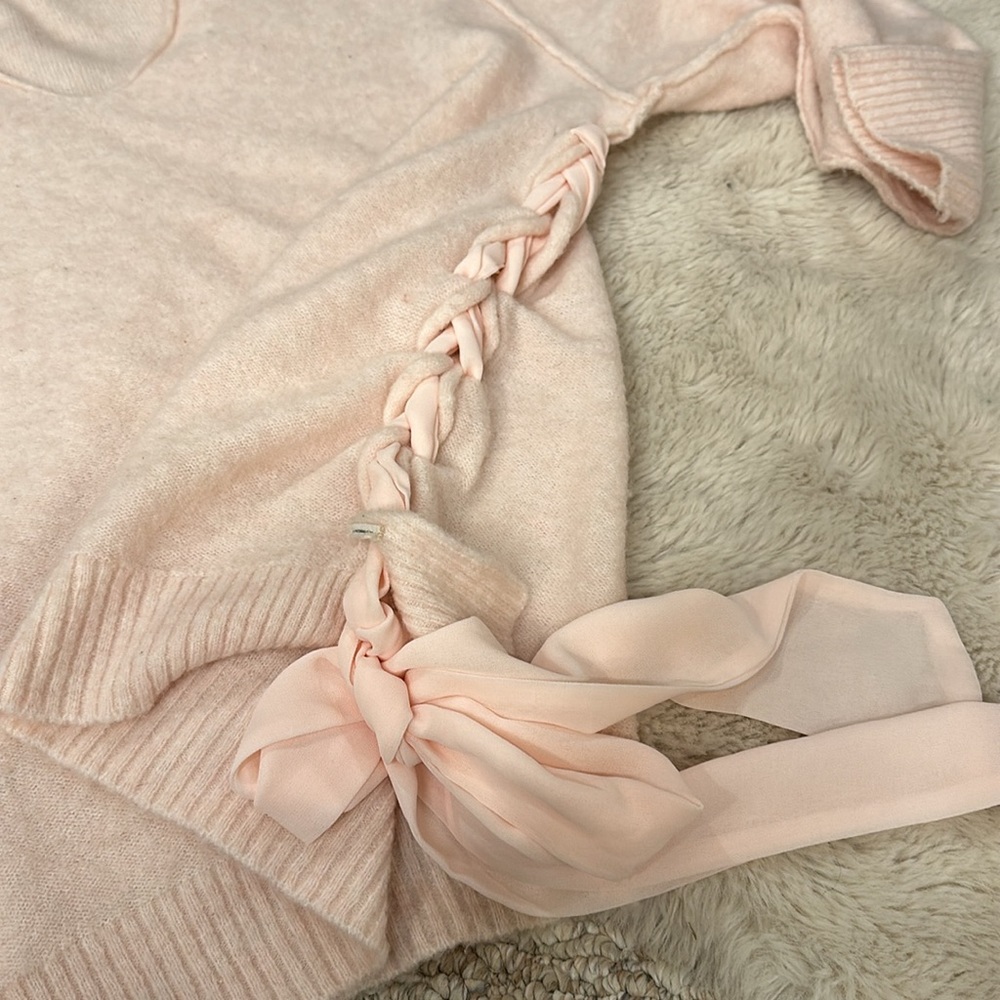 New Free People Be Mine Pink Alpaca Sweater Size Med tie side - Picture 11 of 11